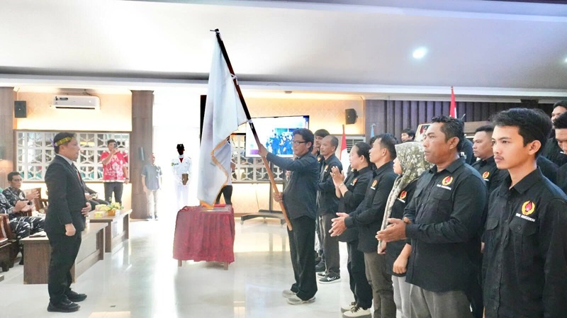 Pengukuhan KONI Daerah Mentawai Oleh KONI Sumbar H.Hamdanus