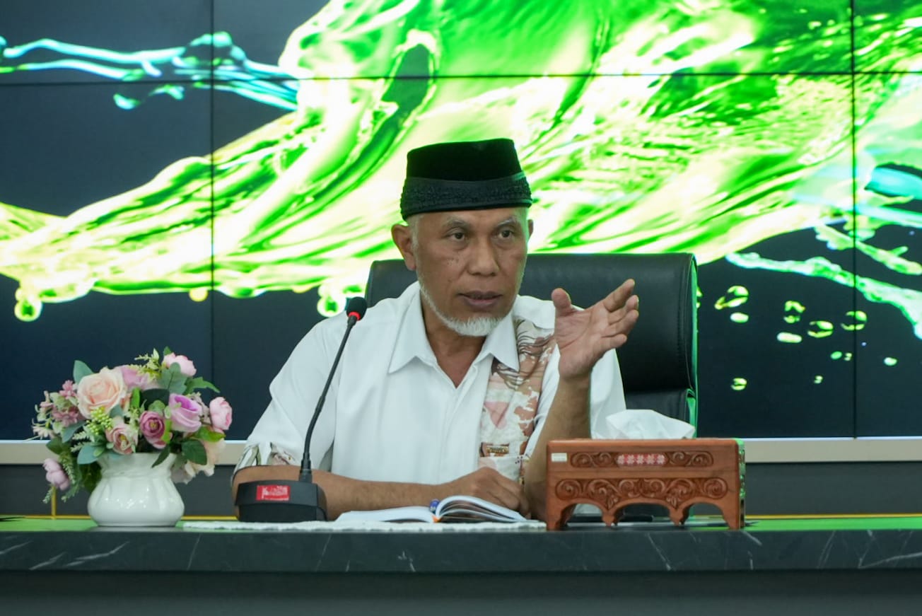 Gubernur Sumbar Mahyeldi, saat rapat dengan Pertamina, Sabtu (1/4/2023) di Padang.