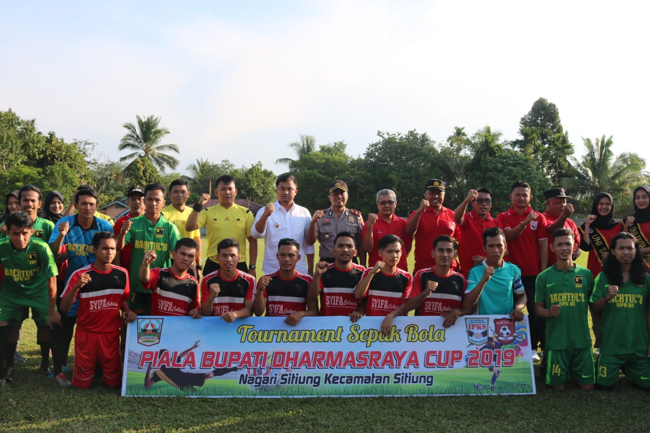 Turnamen sepakbola Bupati Cup di Sitiung