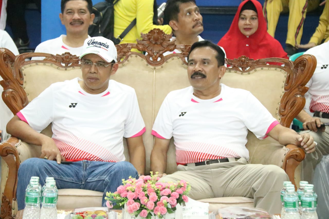 Fakhrizal dan Ganefri
