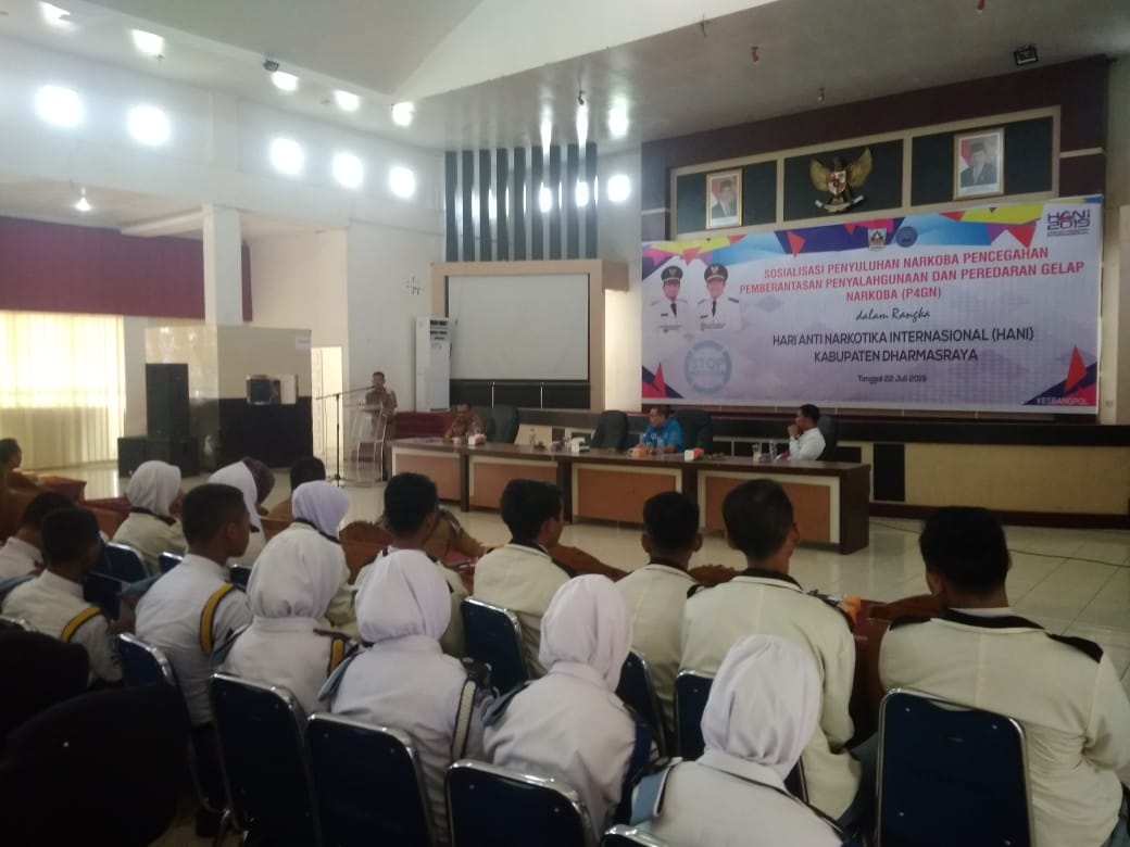 Sosialisasi dan penyuluhan pencegahan peredaran dan pemakaian Narkoba di Dharmasraya