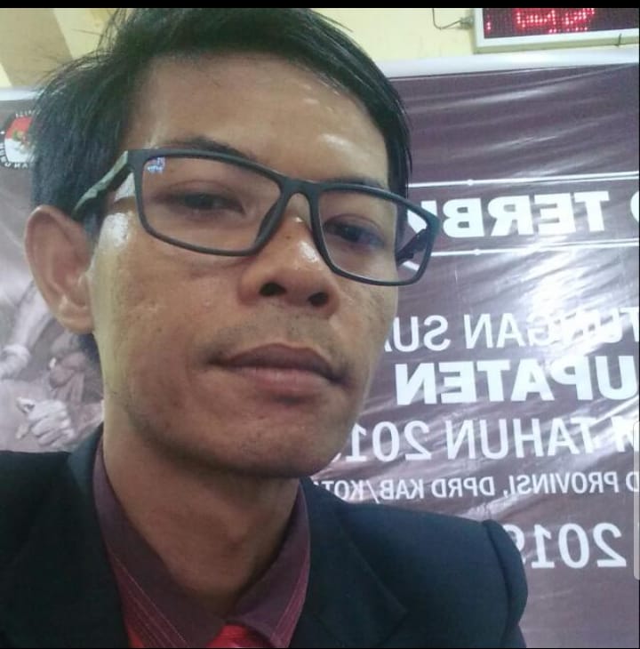 Divisi Teknis dan Partisipasi Masyarakat KPU Mentawai, Liswanto JA