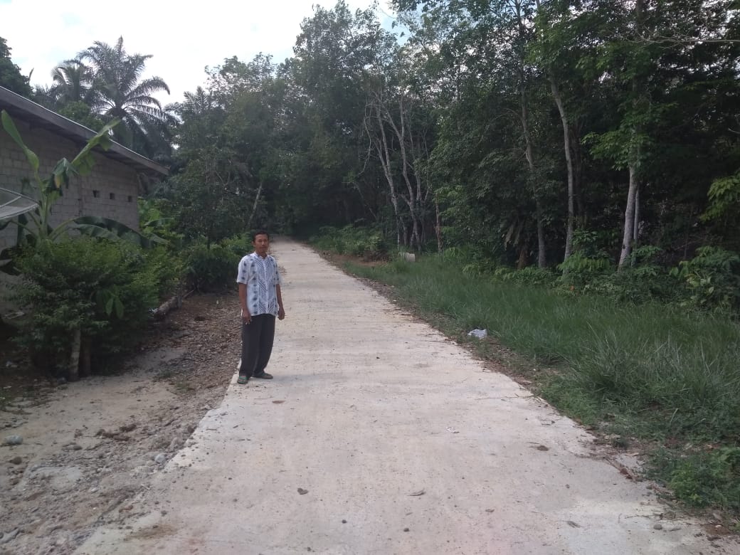 Salah satu ruas jalan yang dibangun dengan menggunakan dana Pokir anggota DPR RI H. Alek Indra Lukman di Dharmasraya