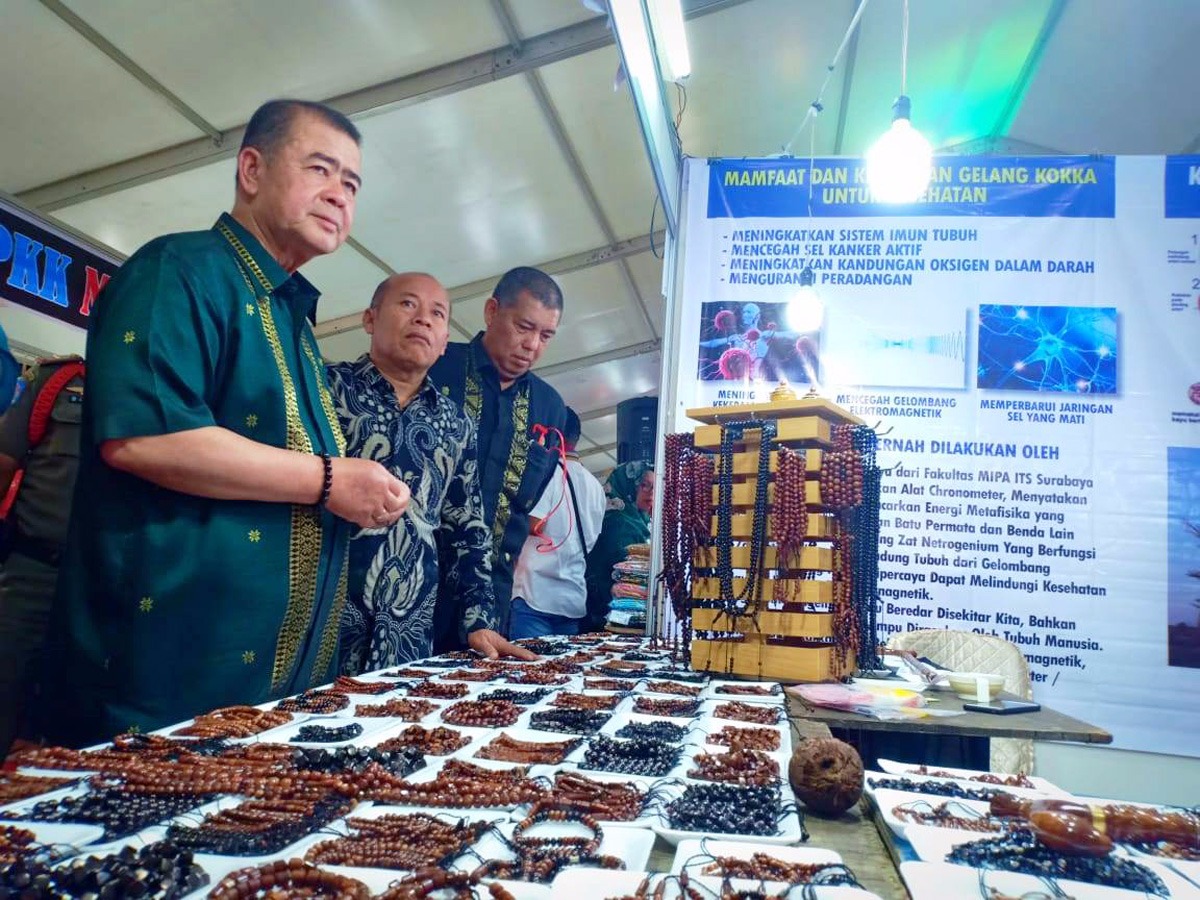 Wakil Gubernur Nasrul Abit  menghadiri acara penutupan HKG-PKK tingkat nasional ke-47 di RTH Imam Bonjol, Sabtu (27/7/2019).