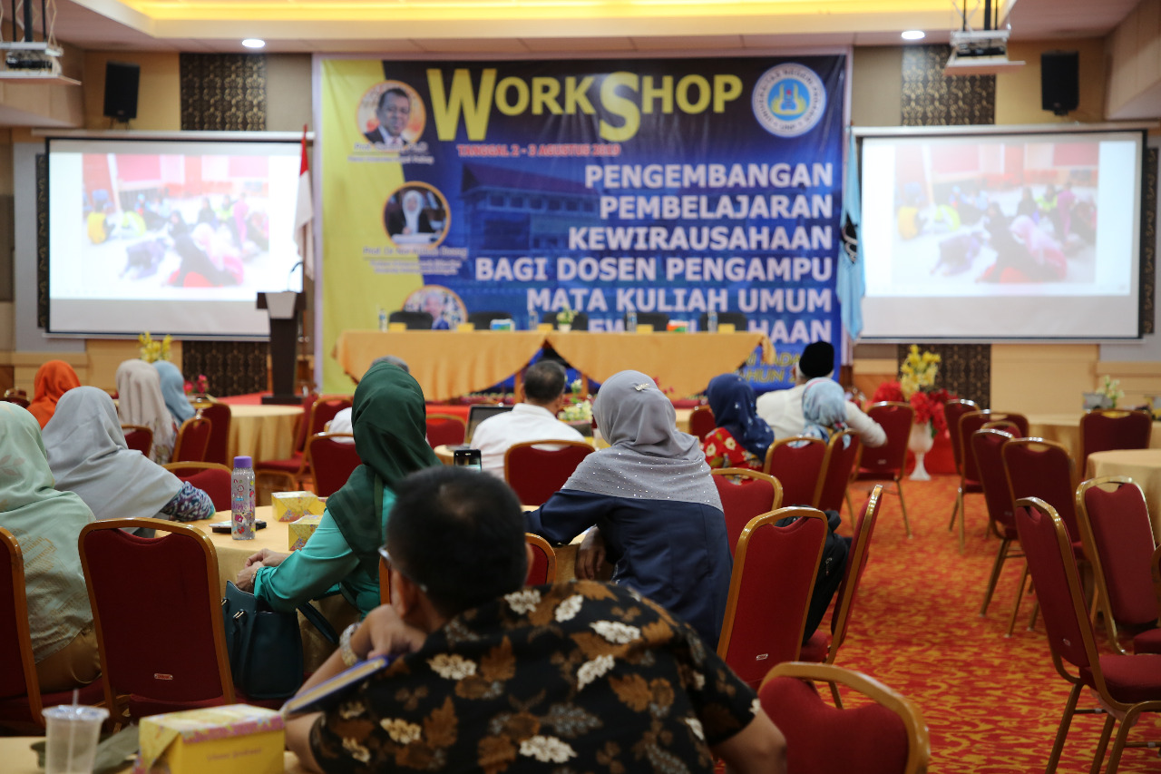 Workshop buat dosen untuk pengembangan pembelajaran kewirausahaan