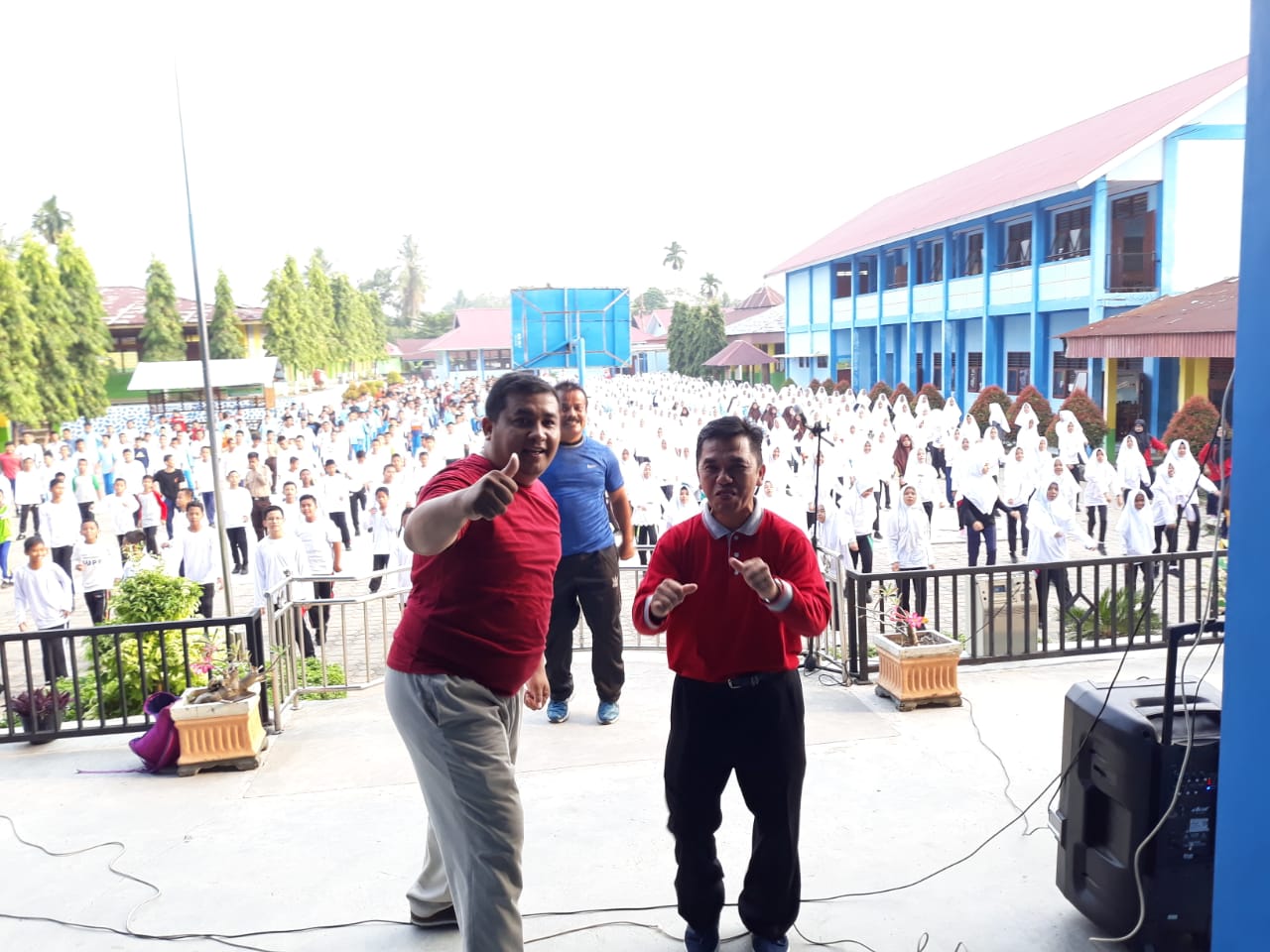 Senam masal di SMPN 1 Sijunjung