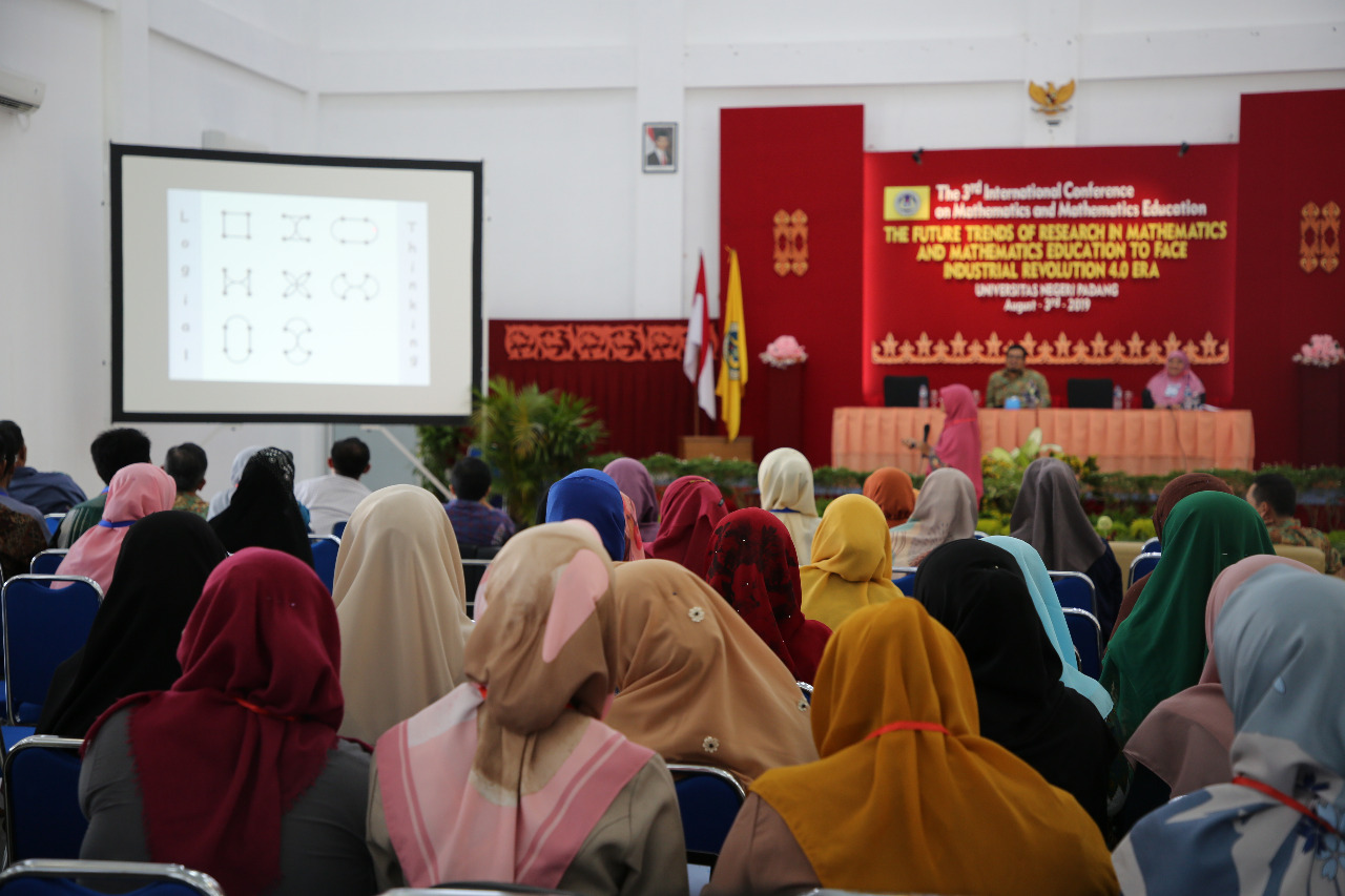 ICM2E digelar oleh jurusan Matematika FMIPA UNP