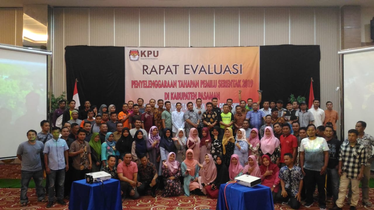 KPU Pasaman menggelar Rapat Evaluasi Penyelenggaraan Pemilu tahun 2019