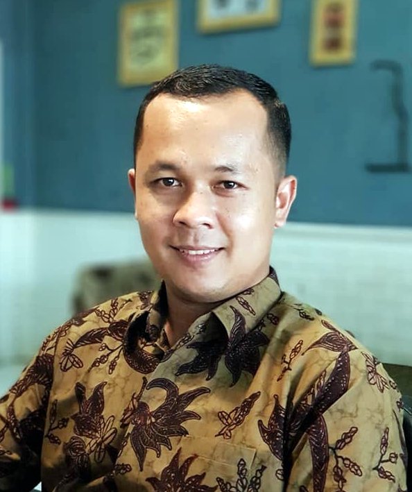 Kepala DPMN Kab Sijunjung, Khamsiardi