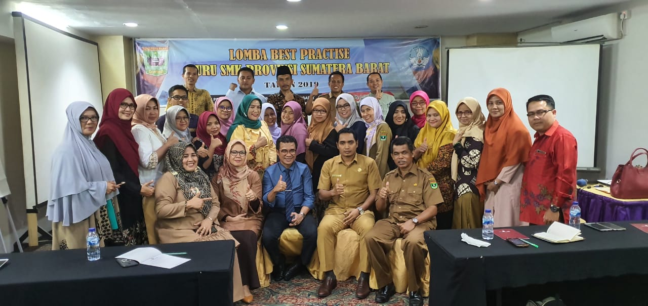 Dinas Pendidikan melaksanakan Lomba Best Practice Guru SMK se-Sumatera Barat