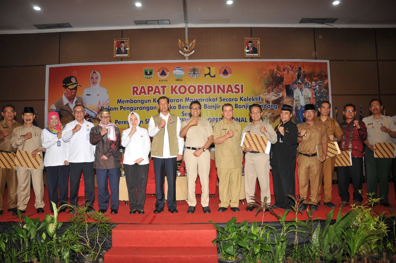 Kepala BPNP Doni Monardo hadiri Rakor Kesiapsiagaan Masyarakat Menghadapi Bencana di Padang