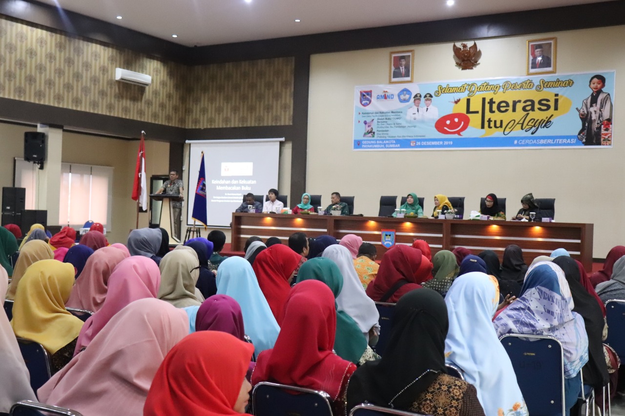 Seminar literasi di.Payakumbuh