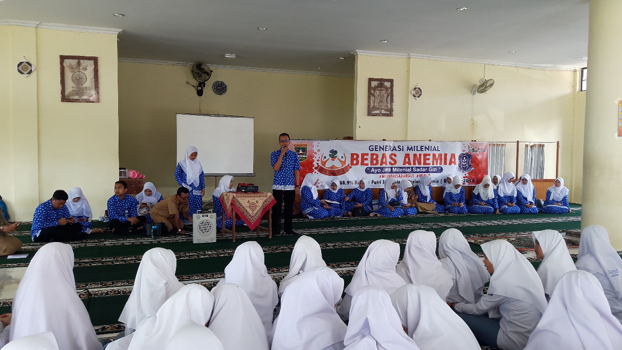 Penyuluhan gizi di SMAN 2 Solok