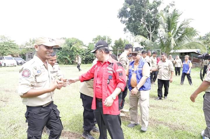 Wakil Walikota Renier memberi ucapan kepada peserta DIKSAR TAGANA.