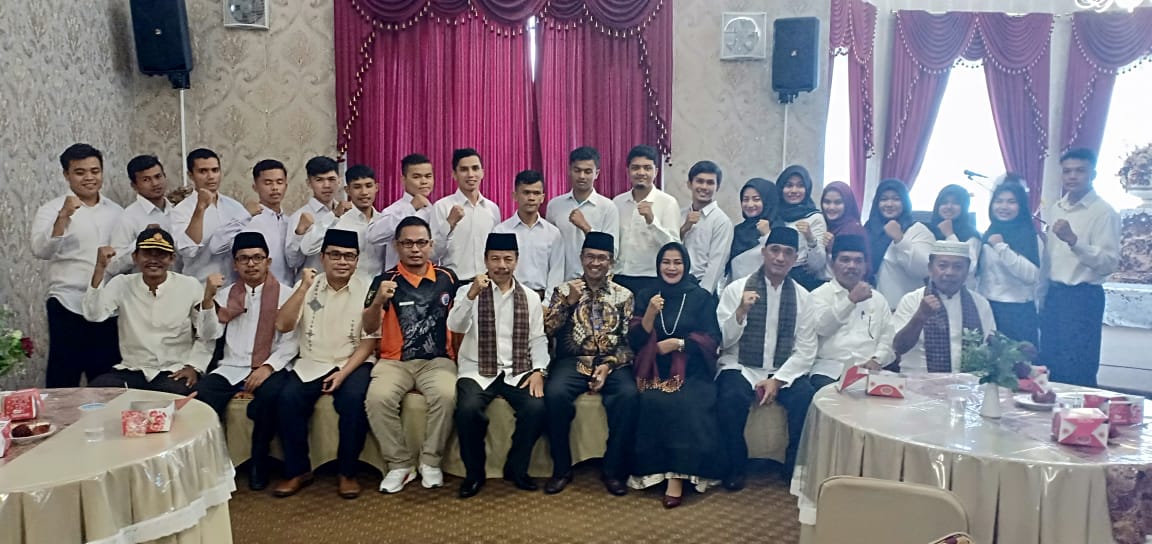 Pertemuan Bupati dan Para Atlet pada akhir 2019 lalu Terkait Sosialisasi Pencairan Bonus Atlet Porprov