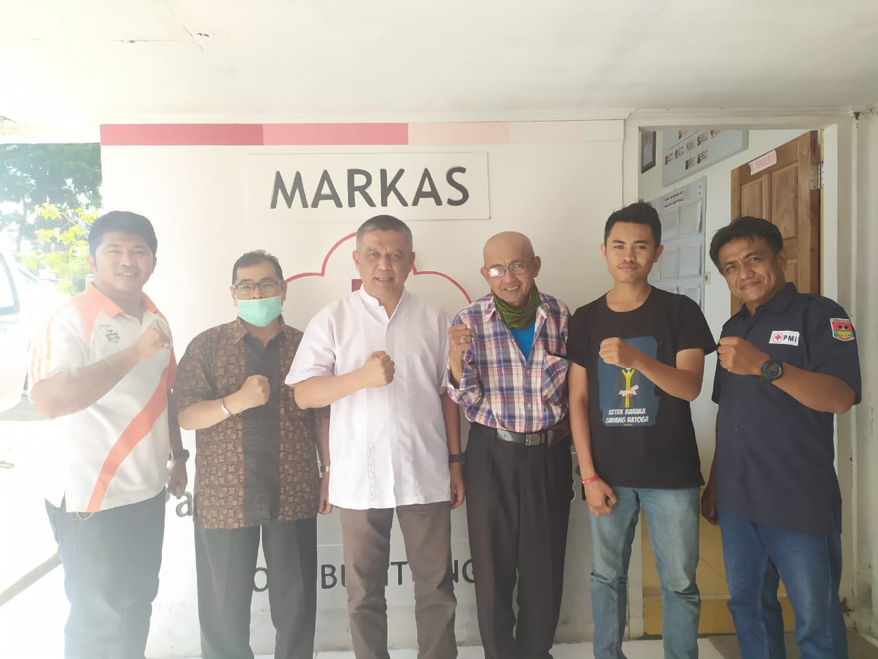 Para pengurus HMI dan PWI Bukittinggi