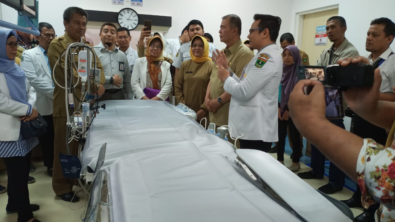 Wagub NA resmikan pelayanan Kateterisasi Jantung di RSAM