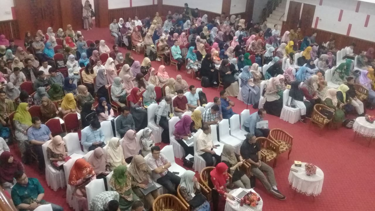 Seminar Publikasi Ilmiah di Unand