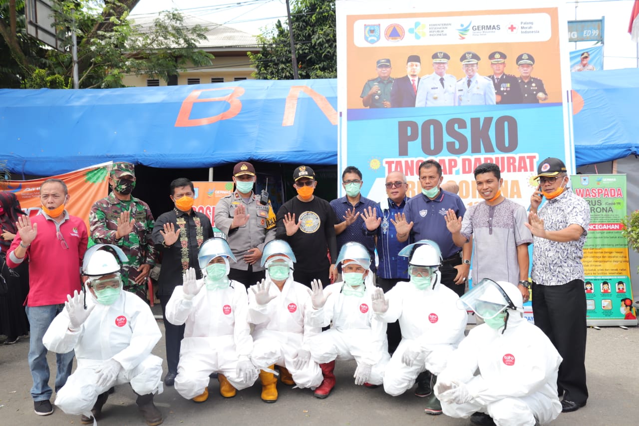 Petugas penjemput sampah ODP