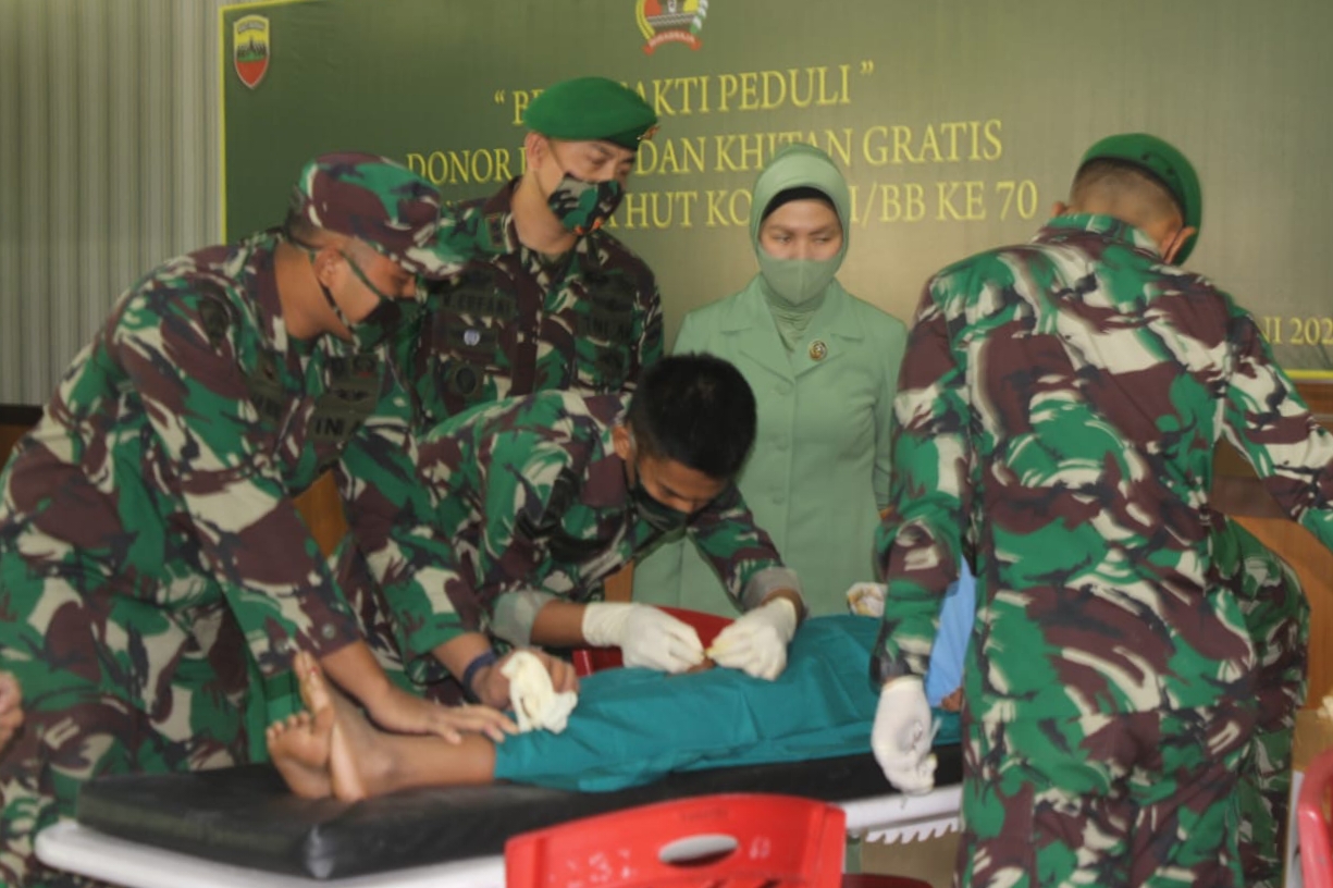Batalyon Infantri 131/Brajasakti melakukan kegiatan Donor Darah