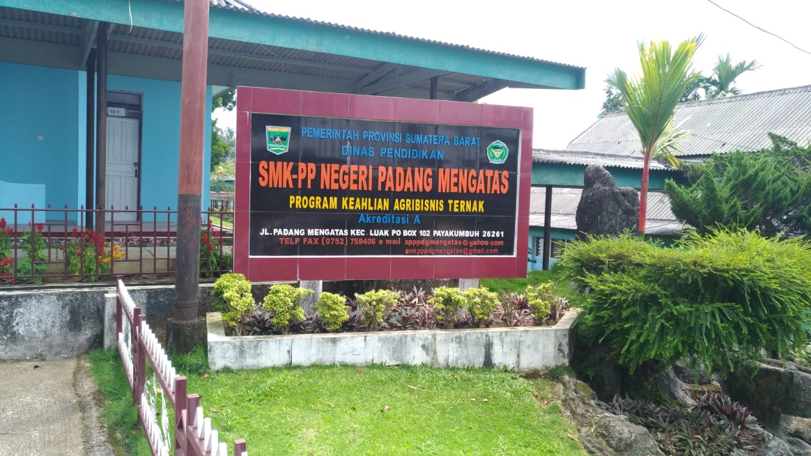 SMK PP Negeri Padang Mengatas