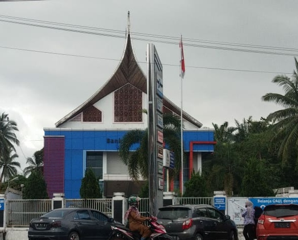 Kantor Bank Nagari Cabang Simpang Empat