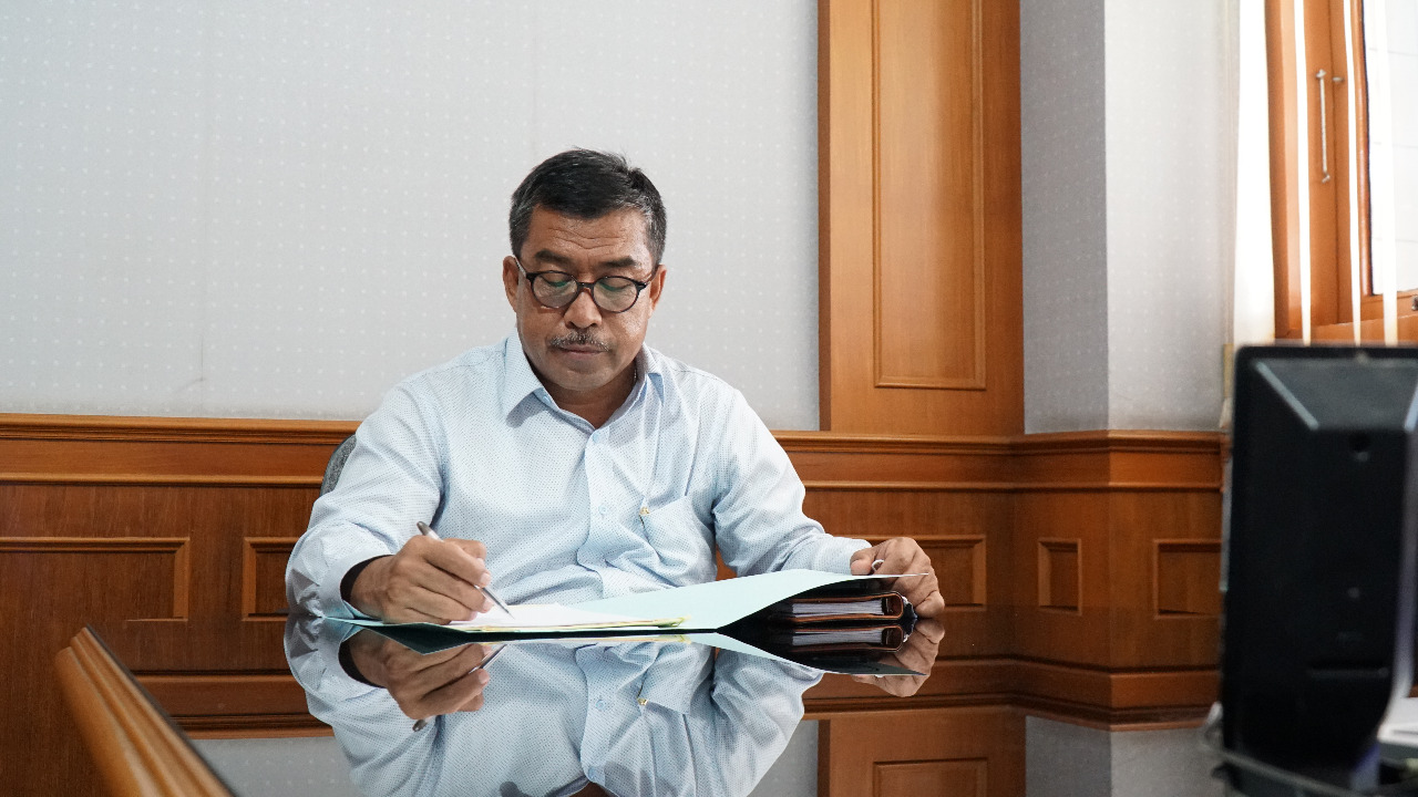 Rektor ITP Hendri Nofrianto