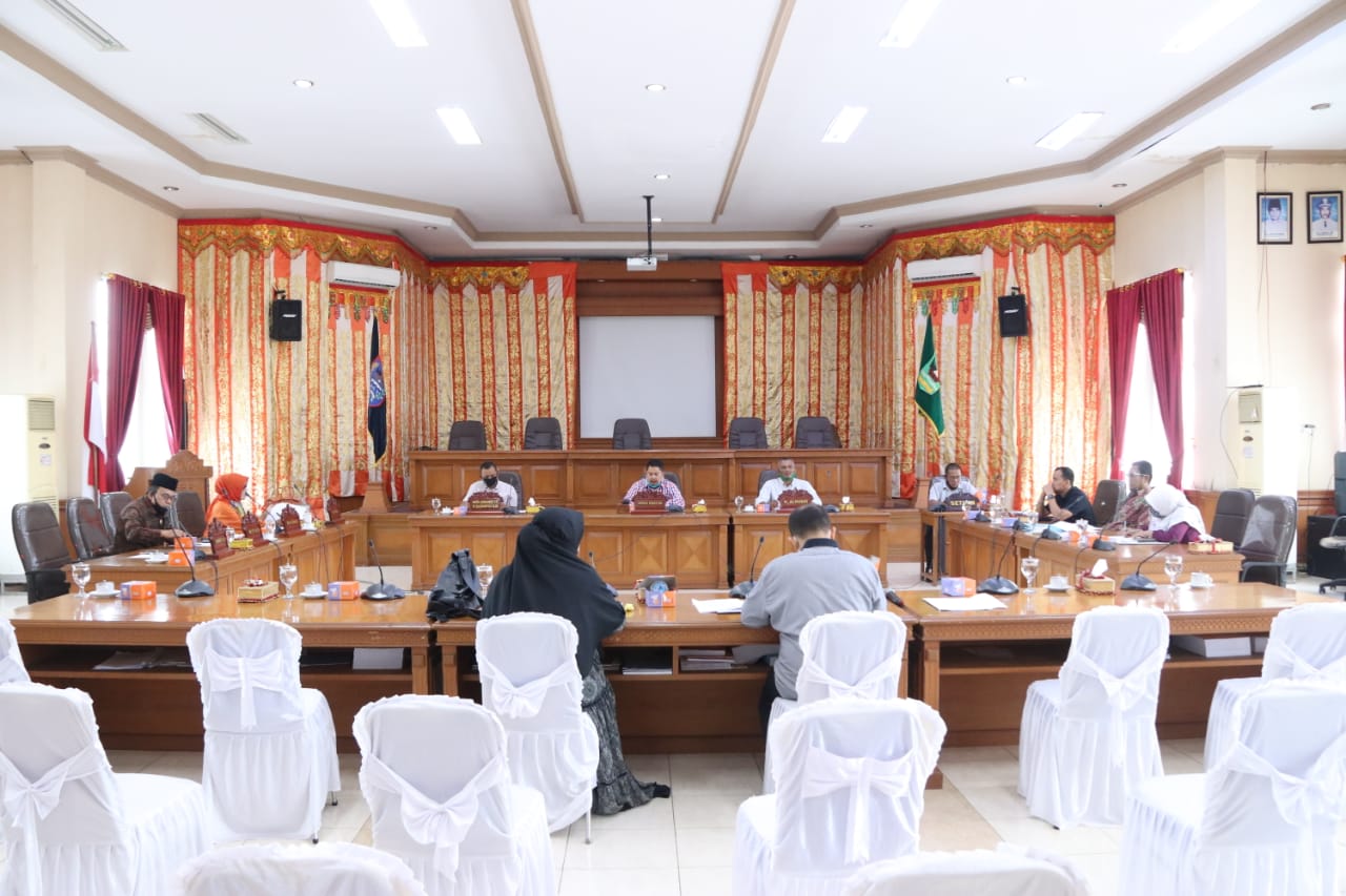 Rapat Evaluasi Bapemperda DPRD Payakumbuh