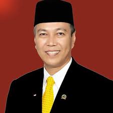 Almarhum Irdinansyah Tarmizi, Bupati Tanah Datar periode 2016-2021, meninggal dunia Sabtu (19/9/2020) sekira pukul 19.55 WIB, di RS M. Jamil Padang.