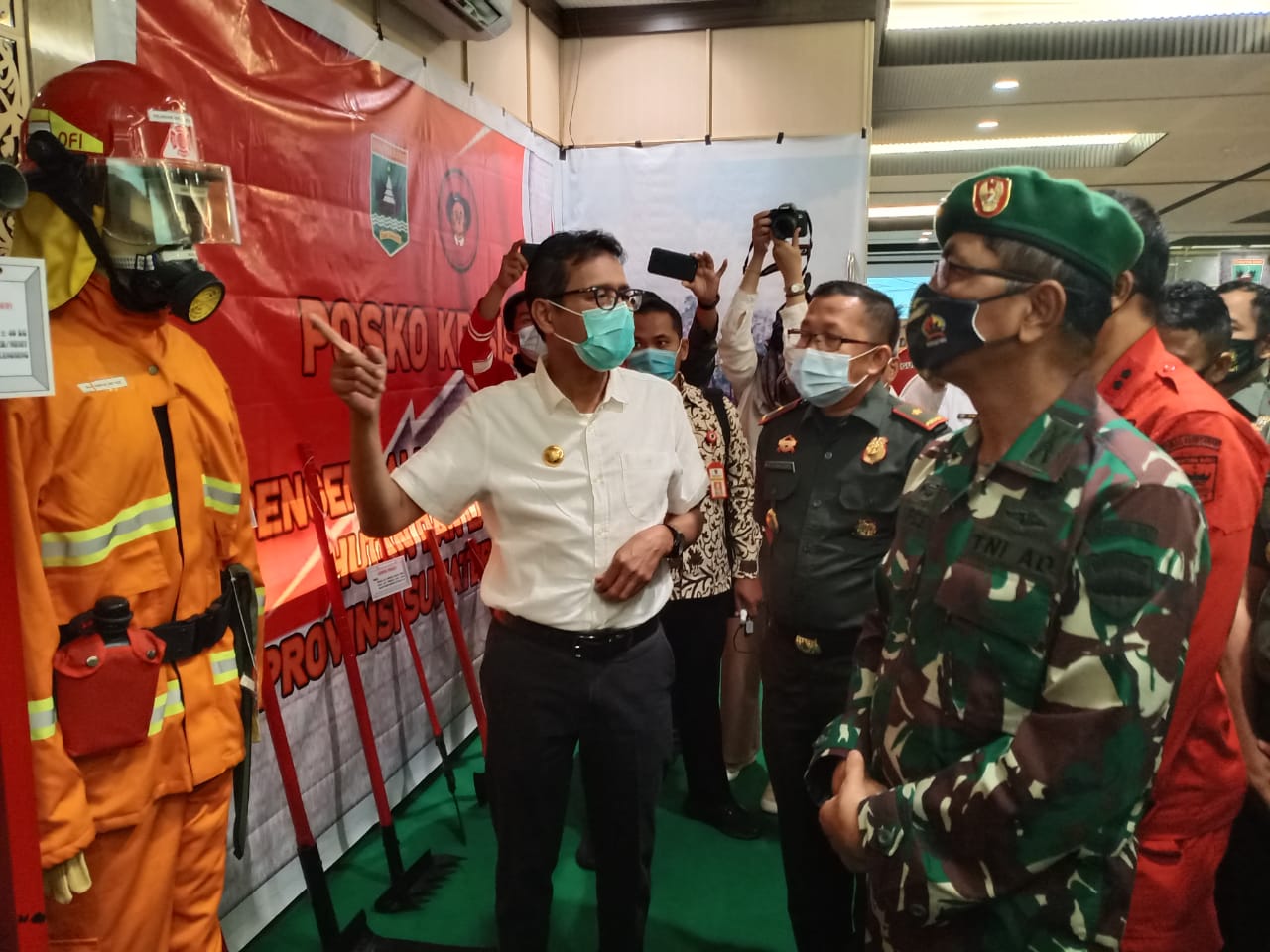 Rapat Koordinasi Pengendalian Kebakaran Hutan dan Lahan provinsi Sumbar, di Padang, Rabu (2/12/2020).