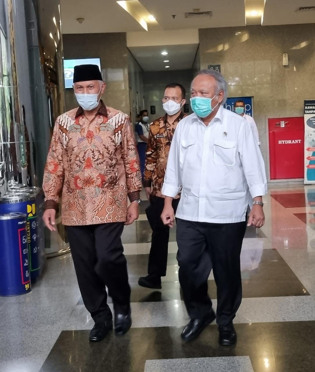 Gubernur Sumbar, Buya Mahyeldi, melakukan kunjungan kerja menemui Menteri PUPR, Basuki Hadimuljono, dan sejumlah menteri lainnya di Jakarta, Selasa (4/5/2021).
