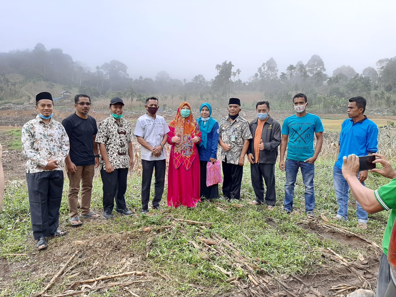 Anggota DPR RI, Nevi Zuairina tinjau pembangunan embung di Simpati Pasaman