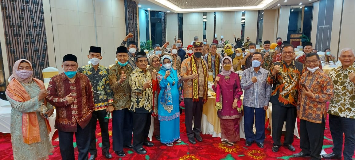 Gubernur Sumbar, Mahyeldi, silaturahmi dengan warga Lampung asal Sumbar, Jumat (11/6/2021).