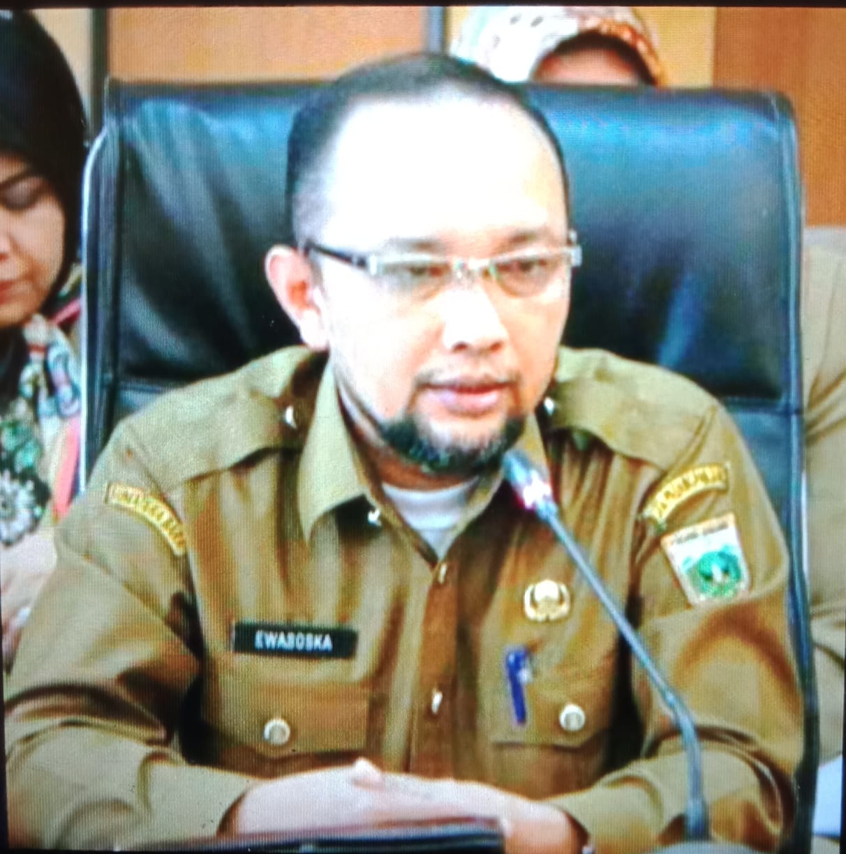 Kepala PTSP dan PBB kota Padang Panjang, Ewasoska, SH.