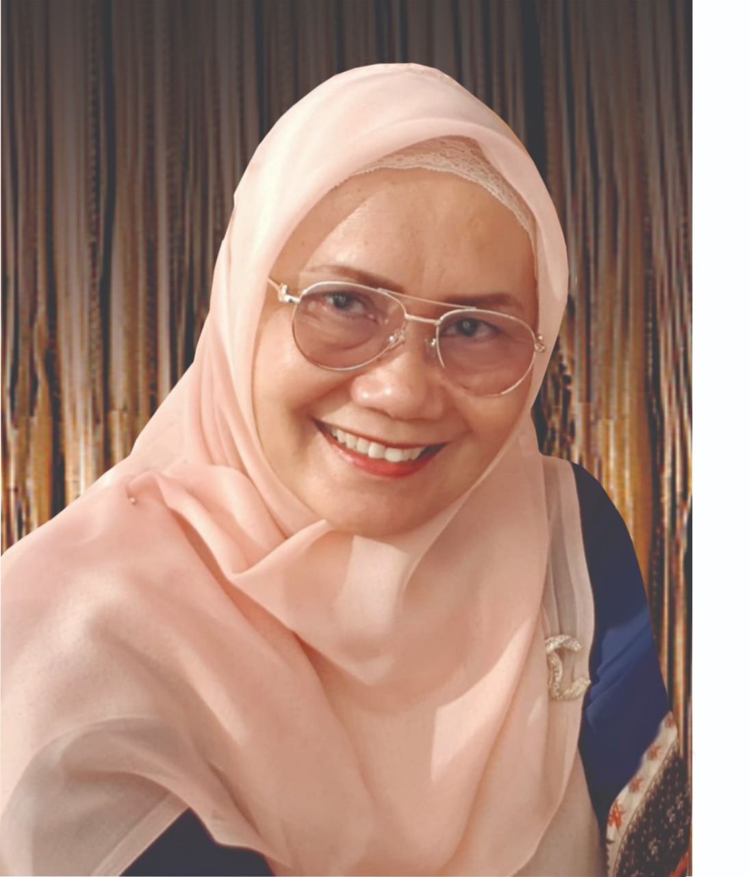Kepala Dinas Kebudayaan Provinsi Sumatera Barat Dra. Hj. Gemala Ranti., M. Si