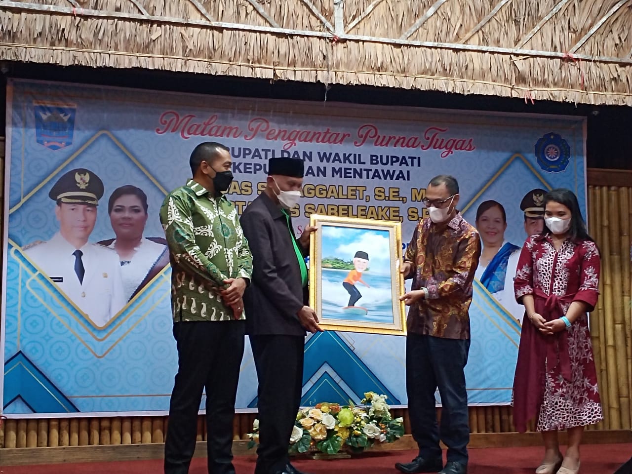 Malam pengantar purna tugas Bupati dan Wakil Bupati Kepulauan Mentawai, Senin (7/3/2022).