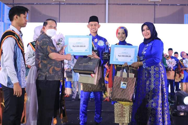 Juara  I Putra dan Putri GenRe Award Sumbar 2022 siap melaju ke level Nasional.