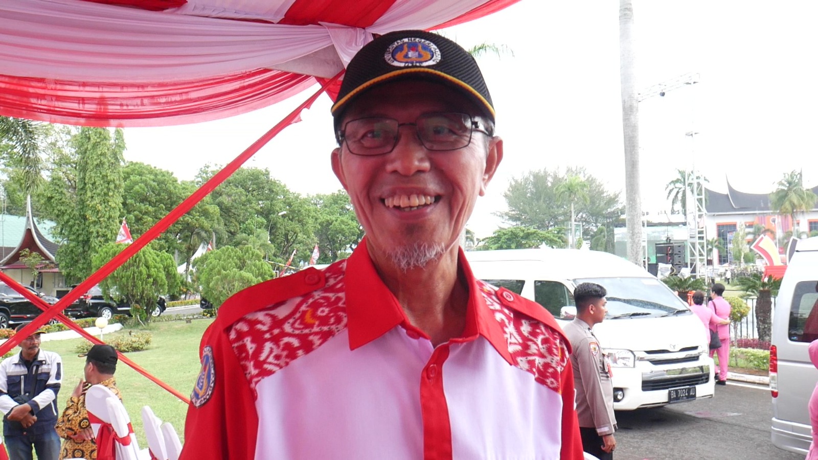 Kepala Pusat KKN UNP, Dr. Elfi Tasrif, M.T