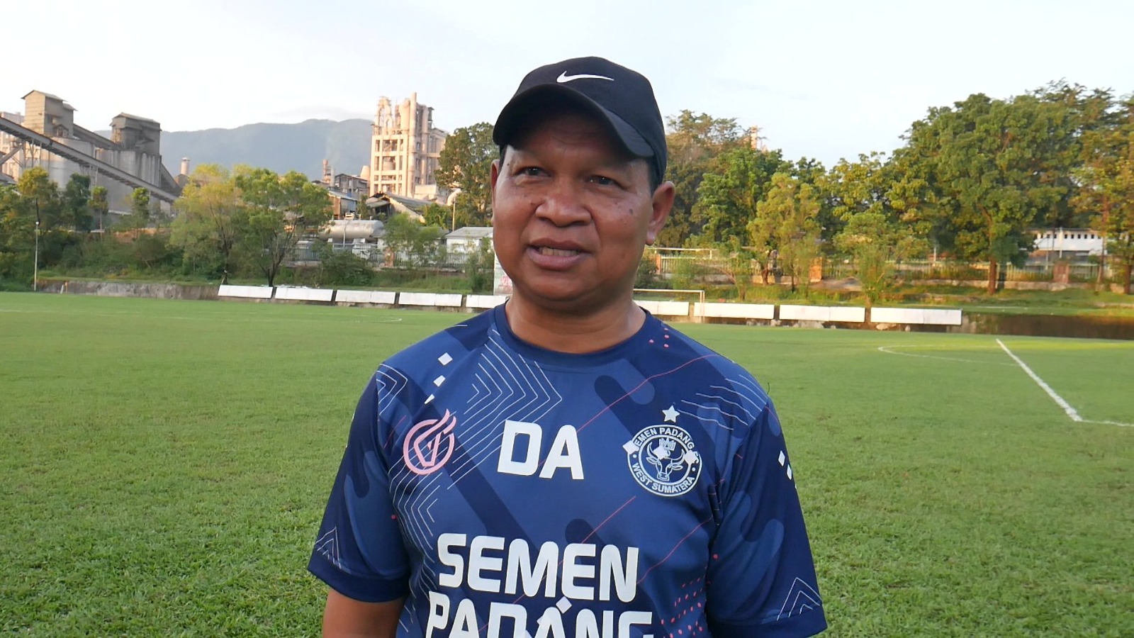 Delfiadri, Pelatih Semen Padang FC