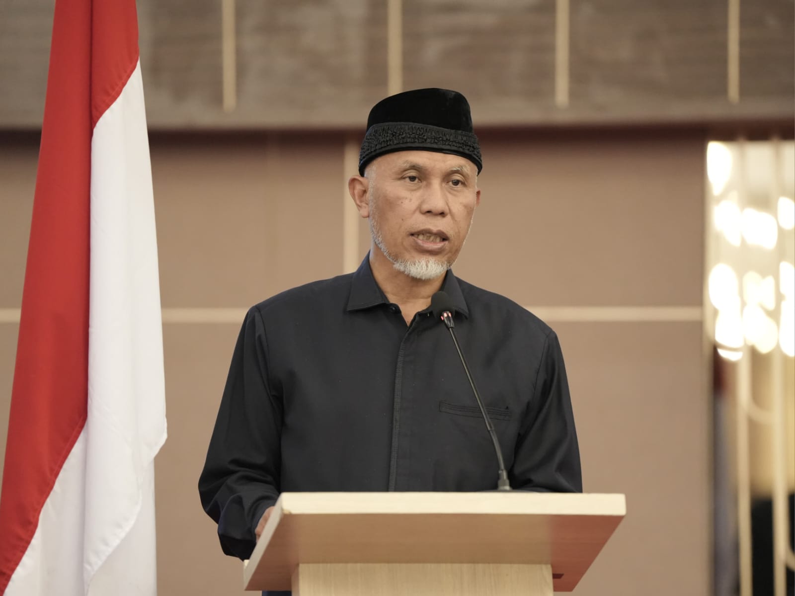 Gubernur Sumatera Barat Mahyeldi. Foto dok Adpsb. 