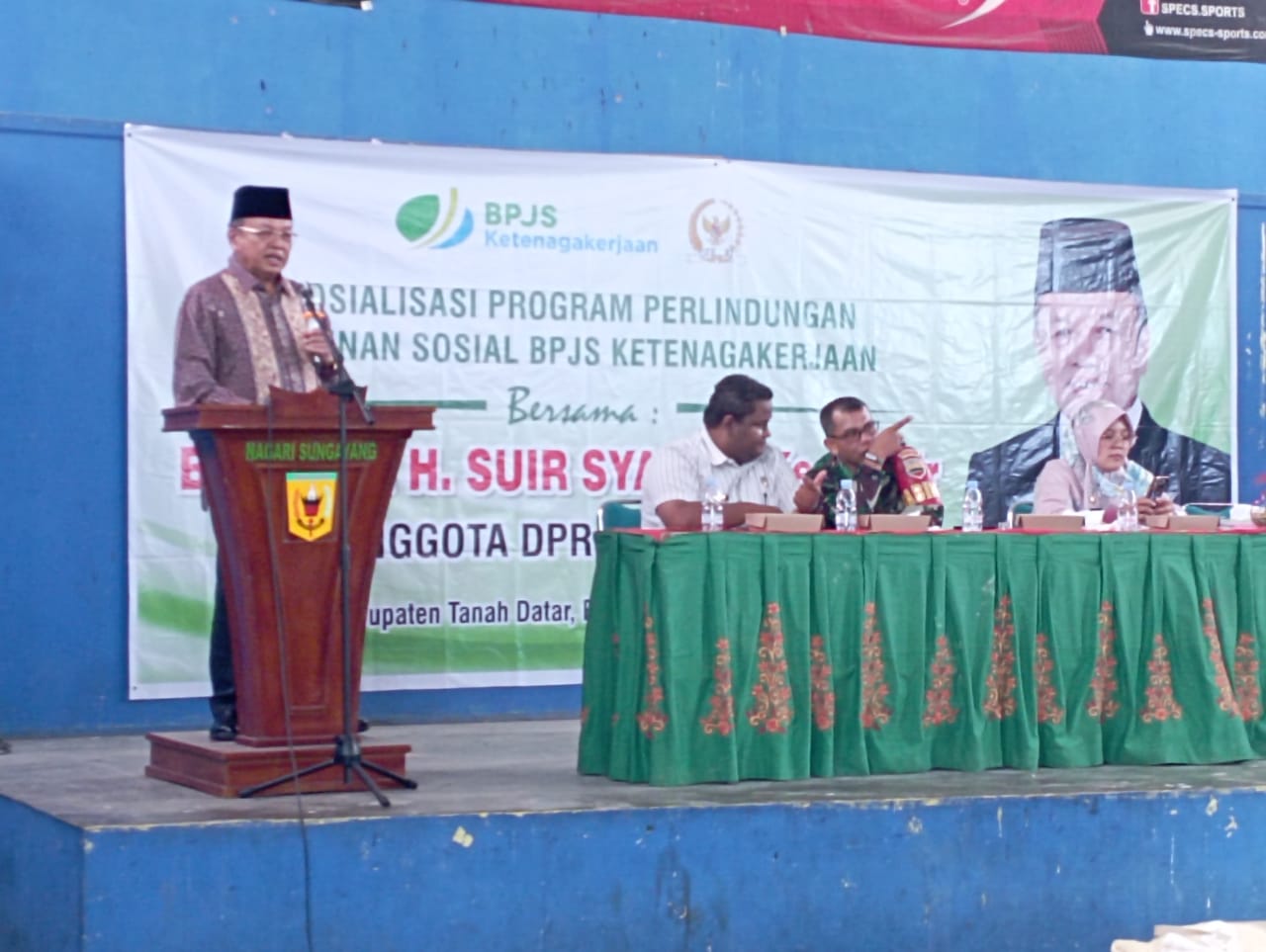 Suir Syam sosialisasikan program BPJS Ketenagakerjaan pada masyarkat Kecamatan Sungayang.