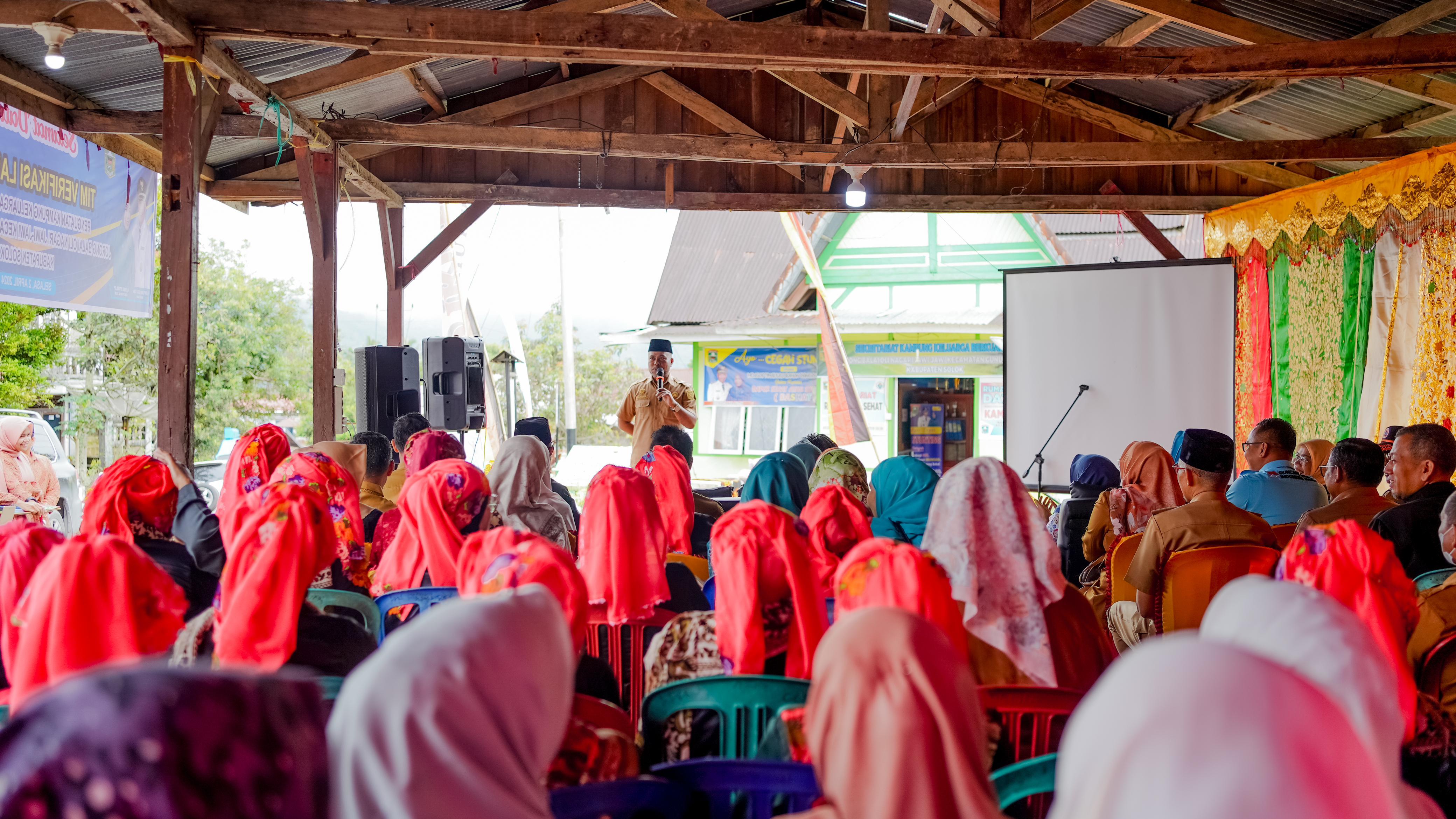 Tim Verifikasi Lapangan Penguatan Kampung KB Propinsi Sumatera Barat kunjungi Nagari Jawi Jawi Kec.Gunung Talang Kabupaten Solok