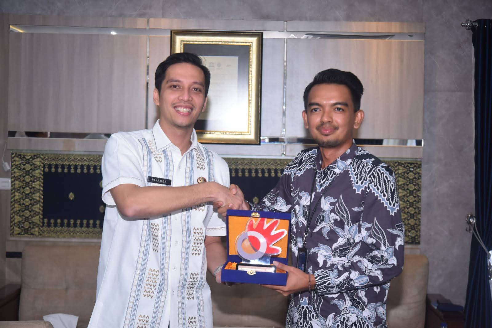 Walikota Riyanda Terima Kunjungan Pimpinan Telkomsel (Foto: Prokopim Sawahlunto)