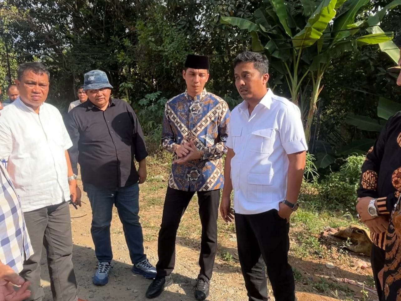 Wagub Sumbar Vasko, meninjau kerusakan jalan di Kota Sawahlunto