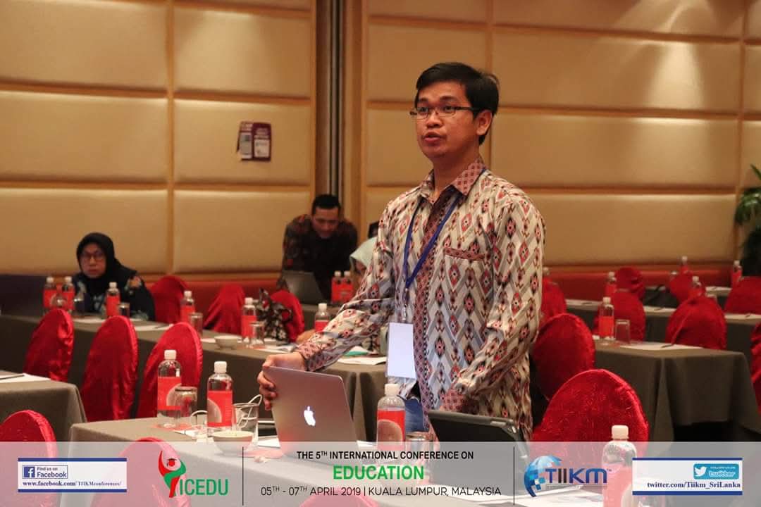 Penulis: Assoc. Prof. Dodi Widia Nanda 