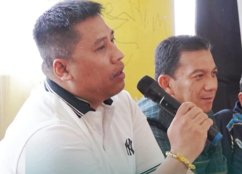 Wako Hendri Arnis didampingi Setdako Sonny Budaya Putra saat sosialisasi pajak daerah bersama pelaku UMKM.