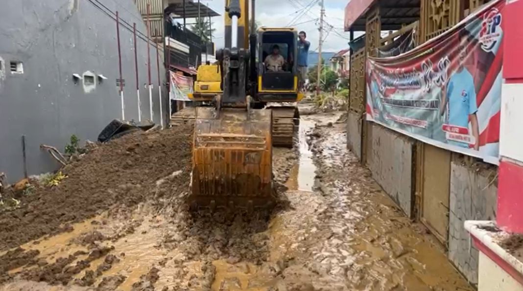Percepatan penanganan infrastruktur dan akses jalan jadi prioritas di Sumbar. Foto ist.