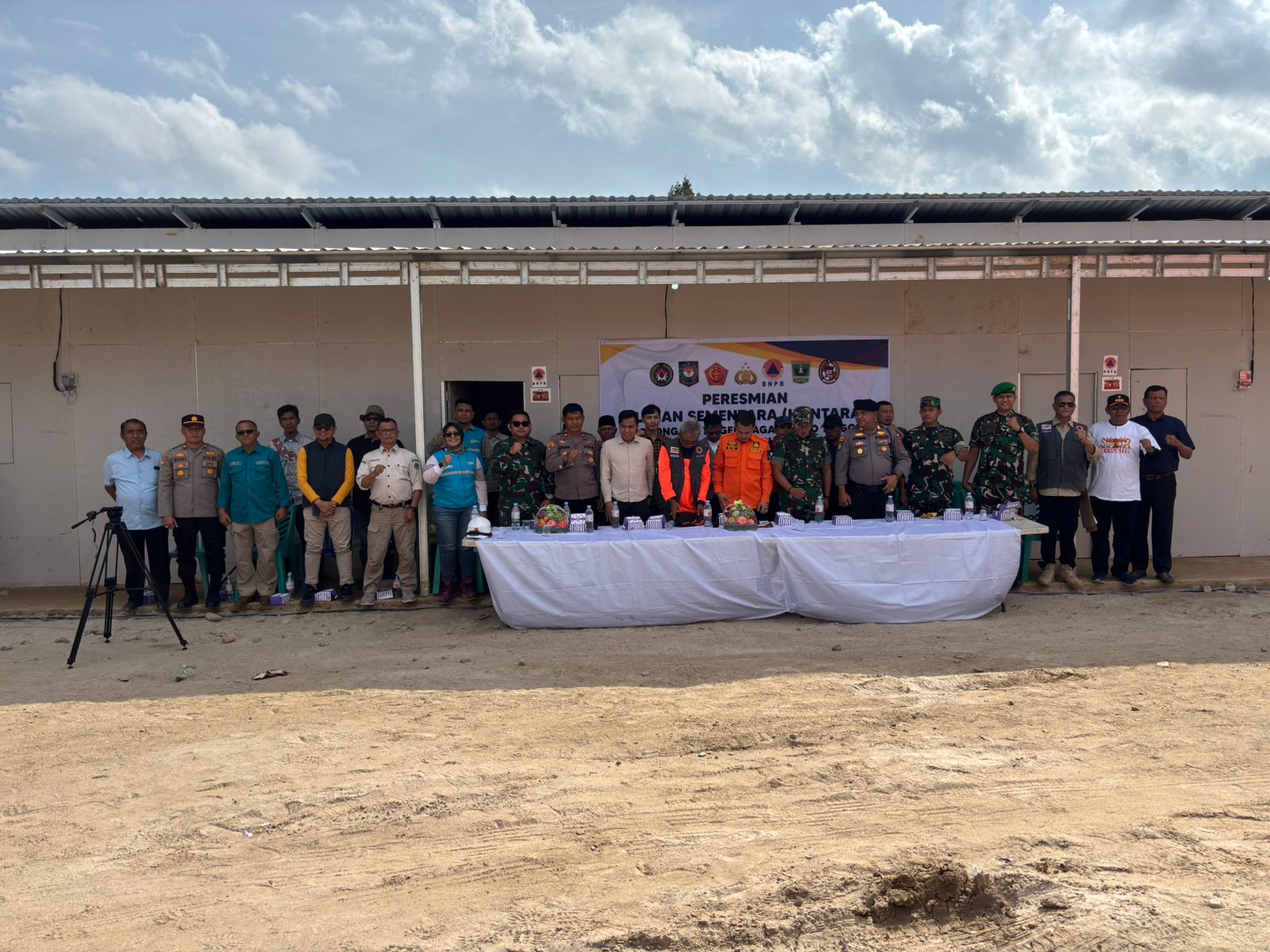 Peresmian Huntara di Limapuluh Kota