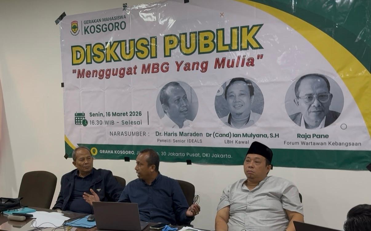 Tiga narasumber Diskusi Publik, satu suara mengkritik MBG Makan Bergizi Gratis dari berbagai disiplin ilmu.