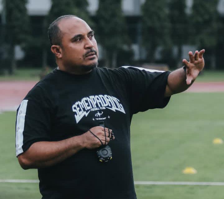 Imran Nahumarury ( Foto : Semen Padang FC)